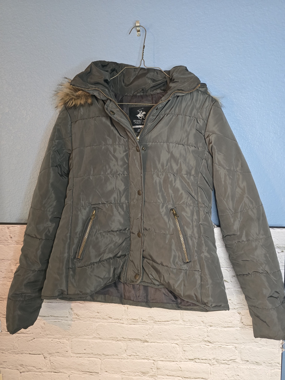 U.S. Polo Assn. Olive Hooded Quilted Puffer with Faux Fur Trim Sz M